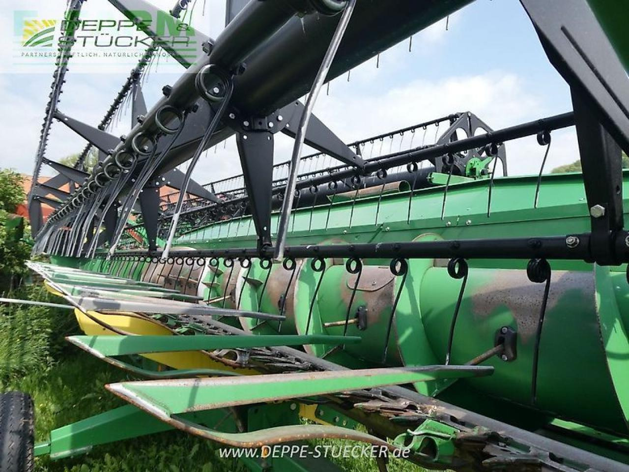 Derliaus nuėmimo kombainas John Deere t670 mit 622r: foto 21 Derliaus nuėmimo kombainas John Deere t670 mit 622r: foto 21