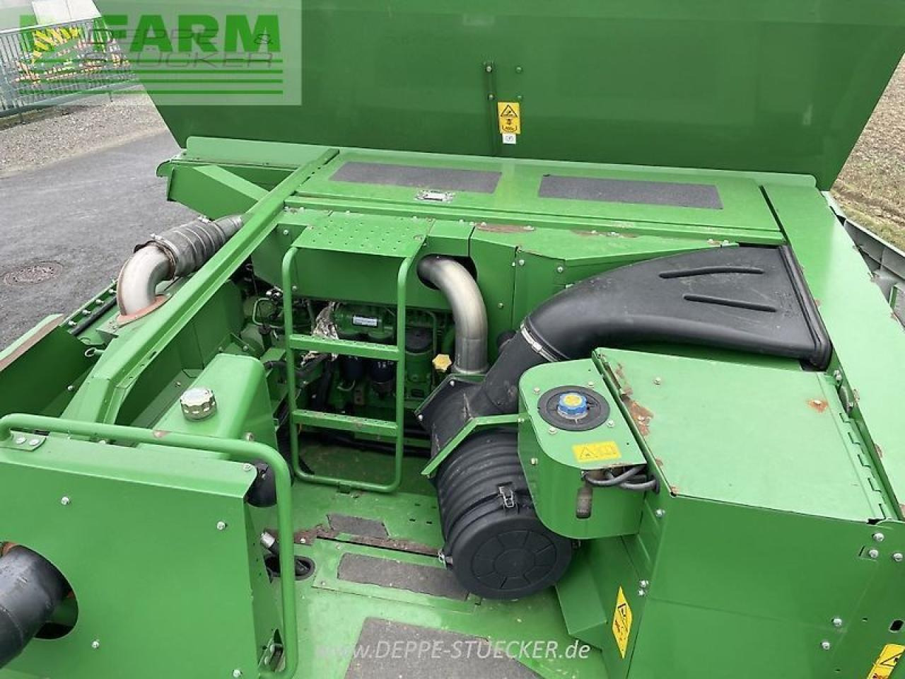 Derliaus nuėmimo kombainas John Deere t670 mit 622r: foto 10 Derliaus nuėmimo kombainas John Deere t670 mit 622r: foto 10