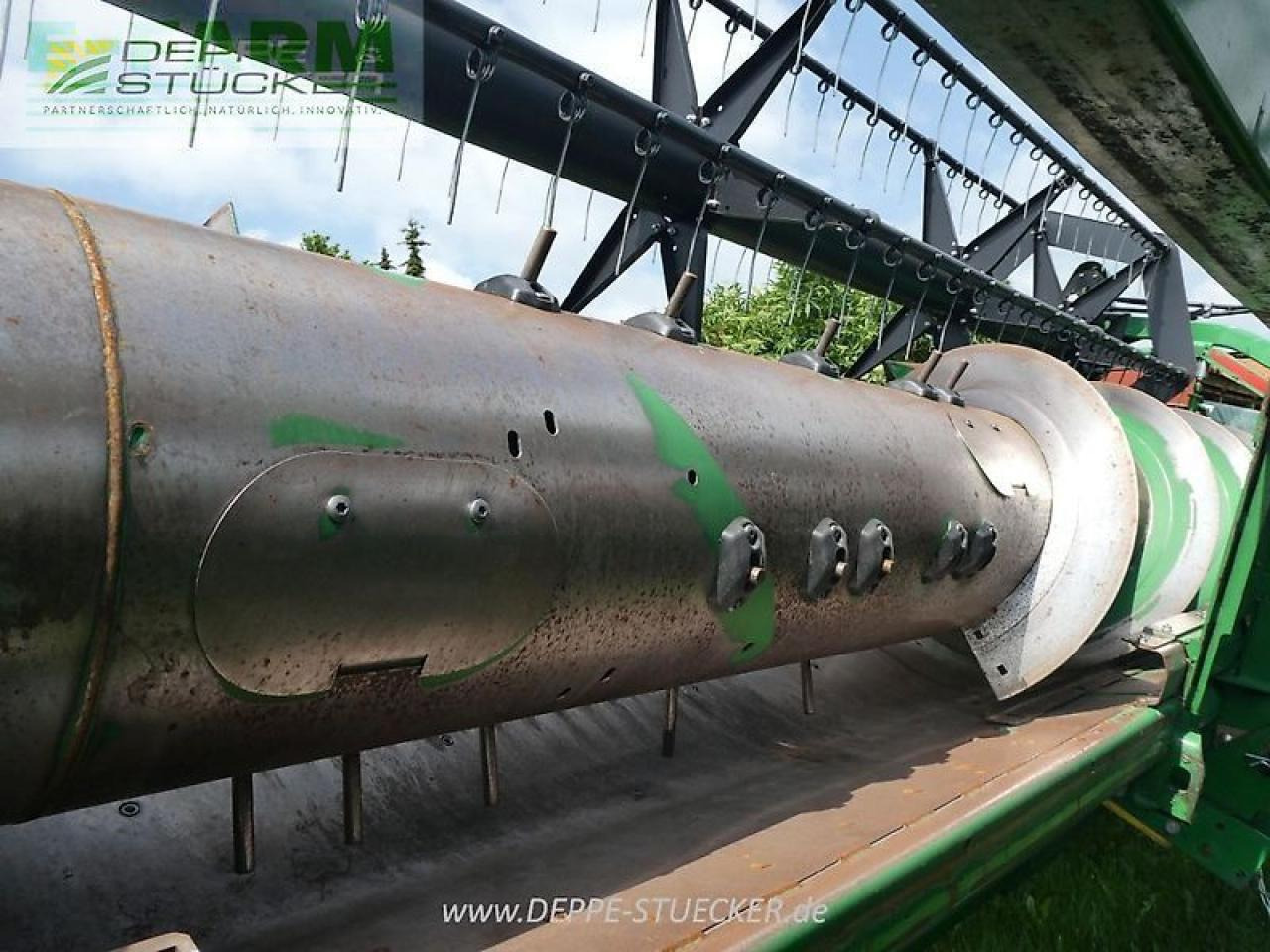 Derliaus nuėmimo kombainas John Deere t670 mit 622r: foto 28 Derliaus nuėmimo kombainas John Deere t670 mit 622r: foto 28