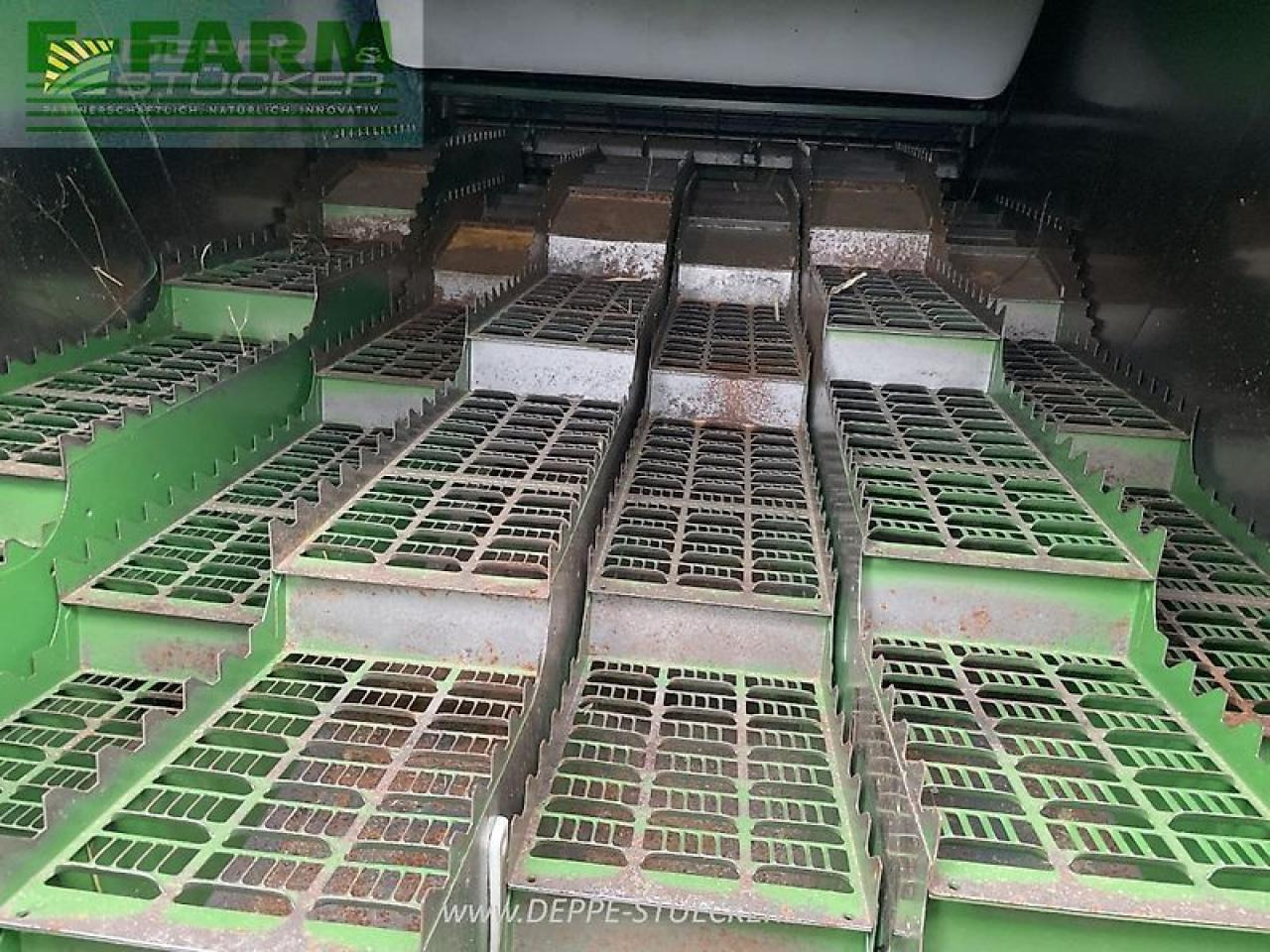 Derliaus nuėmimo kombainas John Deere t670 mit 622r: foto 9 Derliaus nuėmimo kombainas John Deere t670 mit 622r: foto 9