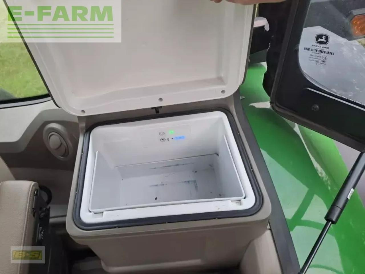 Traktorius John Deere traktor 7r330: foto 6