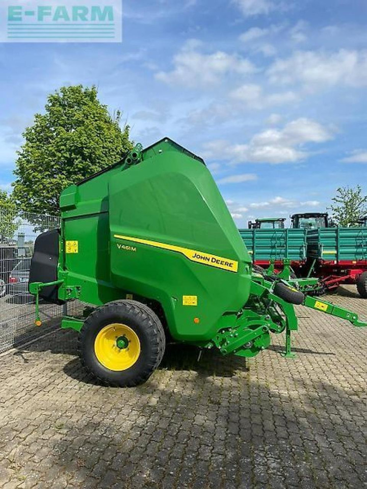 John Deere v461m demo iso bus - Stačiakampių ryšulių presas: foto 4 John Deere v461m demo iso bus - Stačiakampių ryšulių presas: foto 4