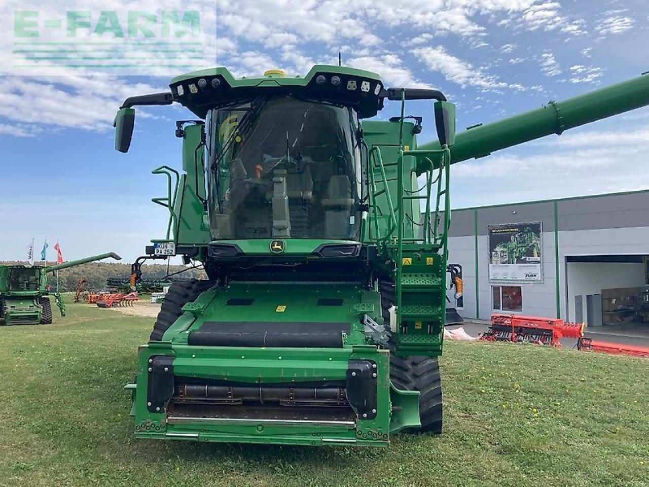 John Deere x9 1100 - Derliaus nuėmimo kombainas: foto 4 John Deere x9 1100 - Derliaus nuėmimo kombainas: foto 4