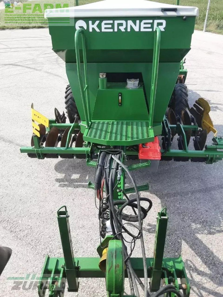 Kerner eros ea 300 - Tikslaus išsėjimo sėjamoji: foto 2 Kerner eros ea 300 - Tikslaus išsėjimo sėjamoji: foto 2