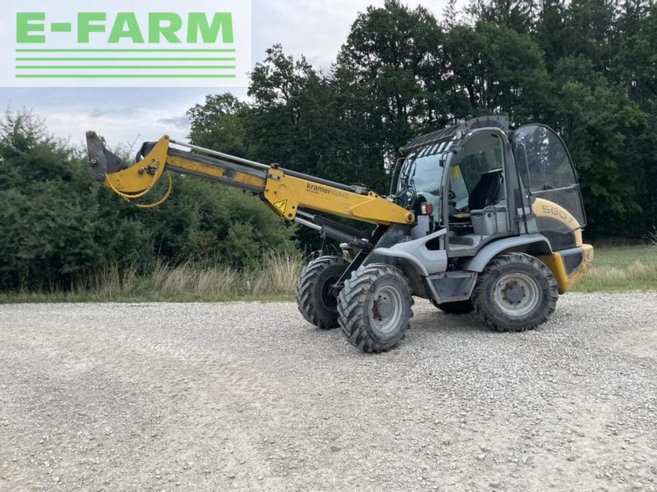 Kramer 580 t - Teleskopinis krautuvas: foto 1 Kramer 580 t - Teleskopinis krautuvas: foto 1