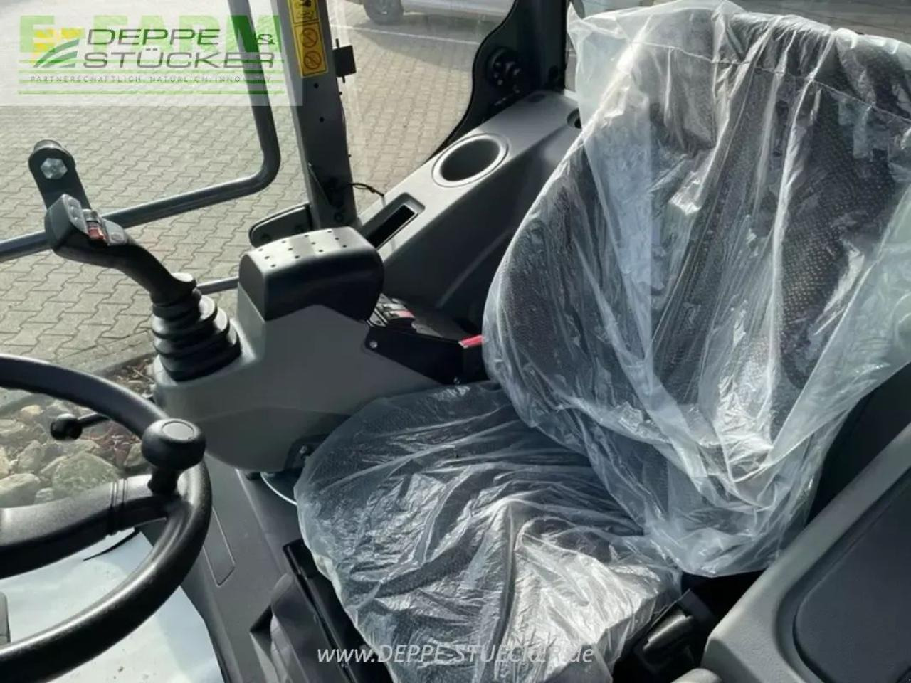 Kramer kl 30.8t - Mini ekskavatorius: foto 5 Kramer kl 30.8t - Mini ekskavatorius: foto 5