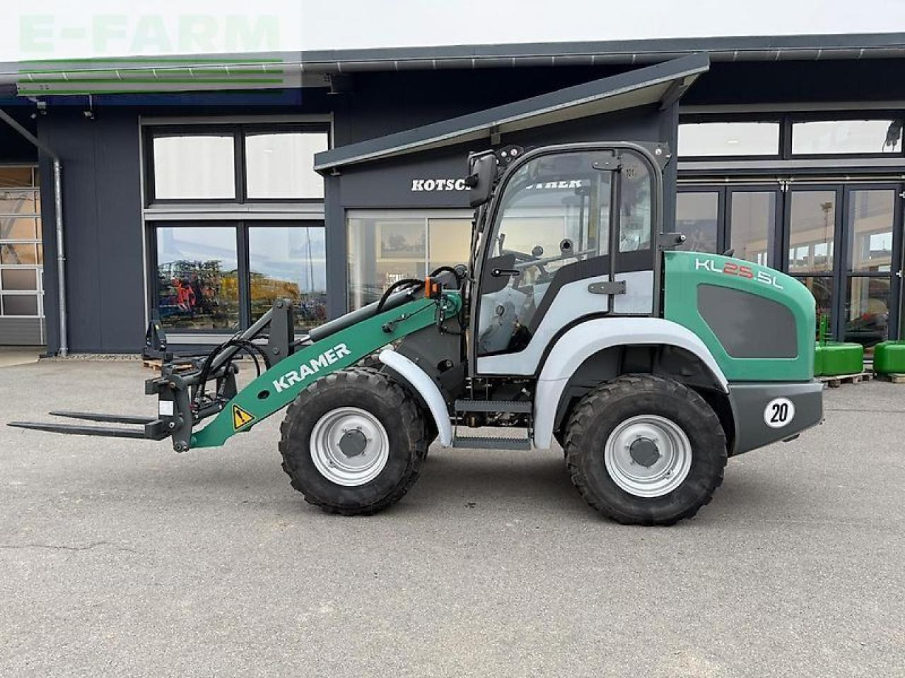 Kramer kl25.5 - Mini ekskavatorius: foto 1 Kramer kl25.5 - Mini ekskavatorius: foto 1