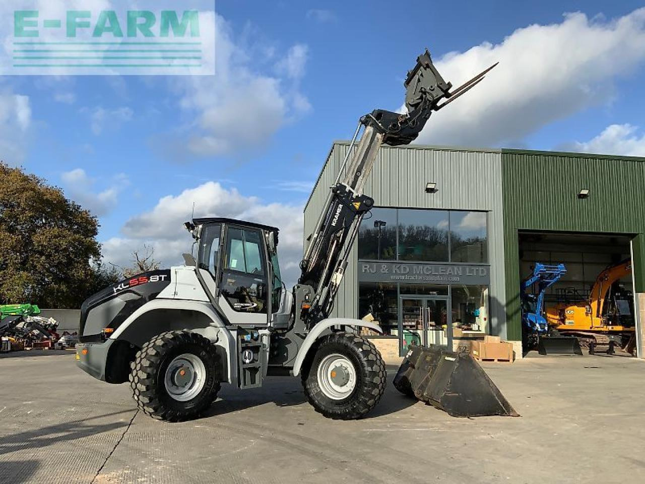 Kramer kl55.8t black wheeled telehandler (st24946) - Ratinis krautuvas: foto 1 Kramer kl55.8t black wheeled telehandler (st24946) - Ratinis krautuvas: foto 1