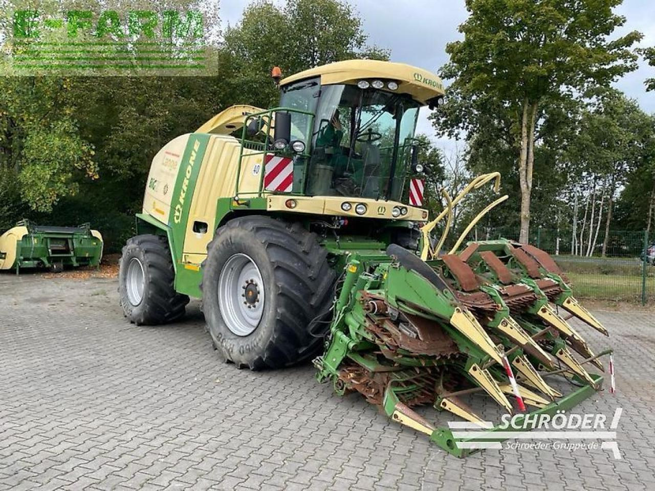 Krone big x 700 + easycollect 903 + easyflow - Pašarų kombainas: foto 2 Krone big x 700 + easycollect 903 + easyflow - Pašarų kombainas: foto 2