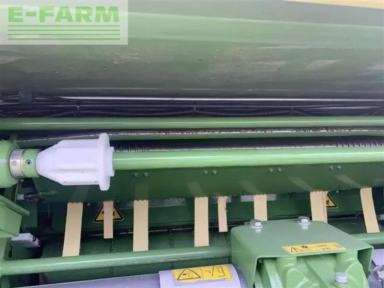 Stačiakampių ryšulių presas Krone comprima cf 155 xc: foto 14