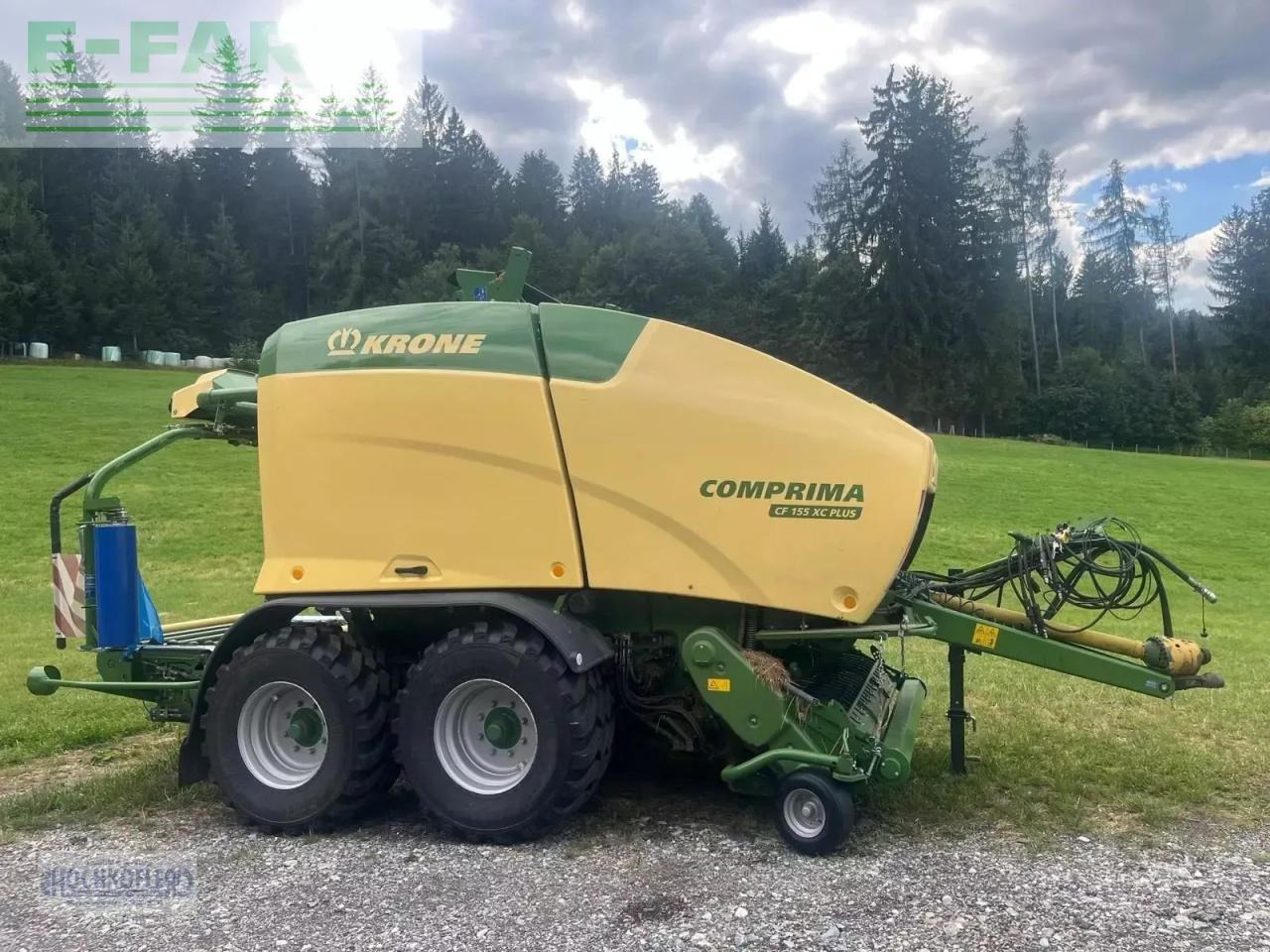 Krone comprima cf 155 xc plus - Stačiakampių ryšulių presas: foto 1 Krone comprima cf 155 xc plus - Stačiakampių ryšulių presas: foto 1