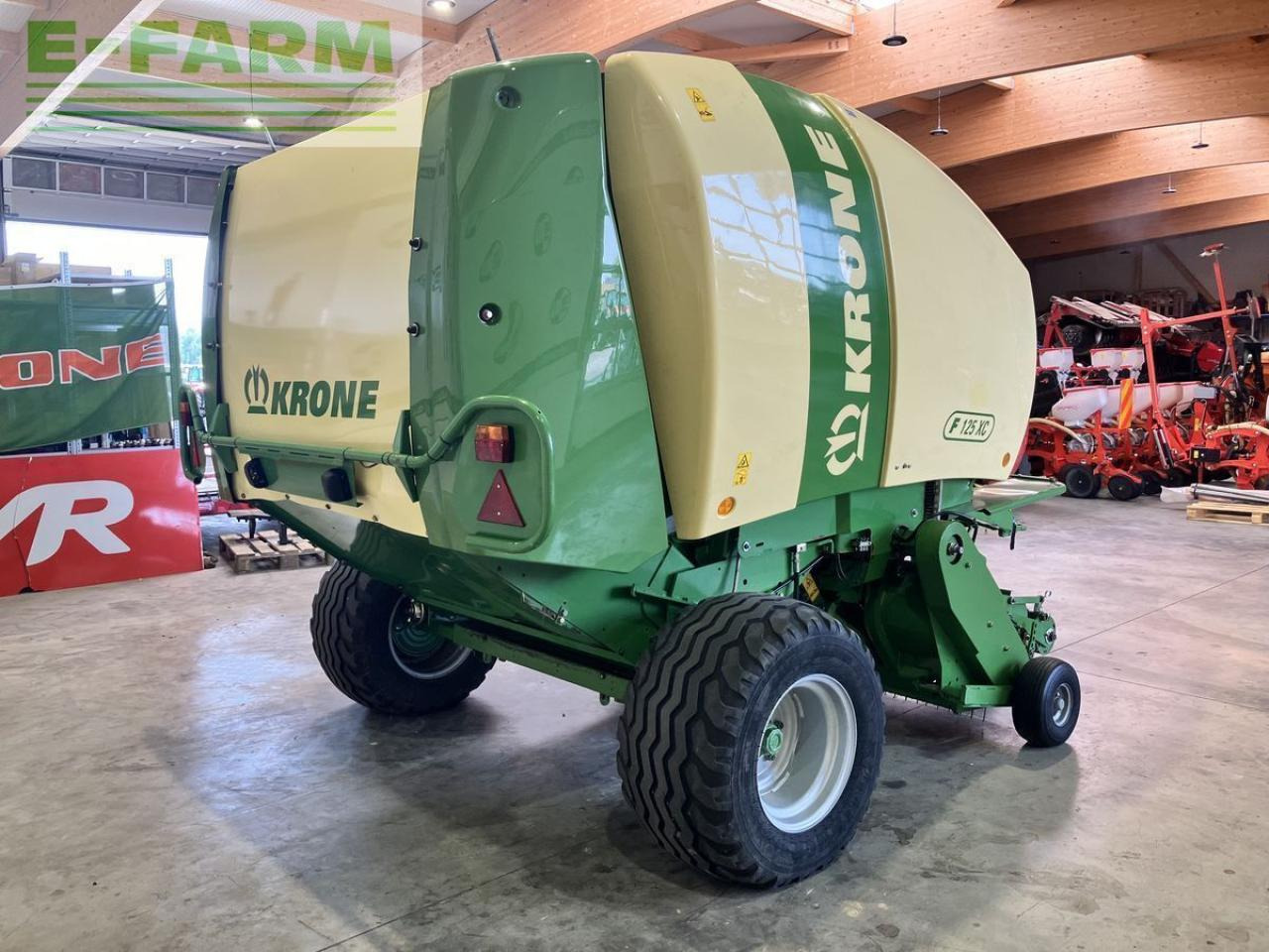 Krone comprima f 125 xc - Stačiakampių ryšulių presas: foto 3 Krone comprima f 125 xc - Stačiakampių ryšulių presas: foto 3