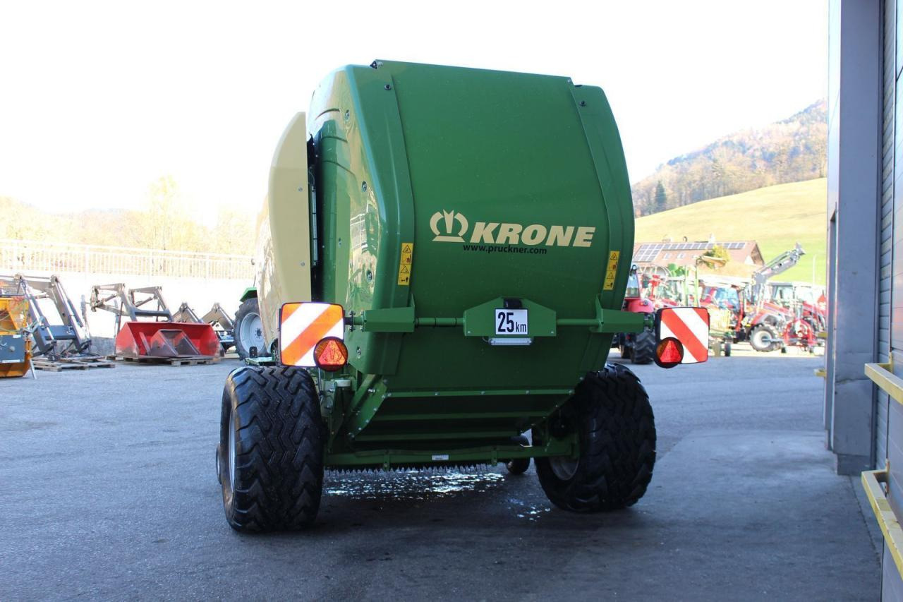 Krone comprima v 150 xc - Stačiakampių ryšulių presas: foto 5 Krone comprima v 150 xc - Stačiakampių ryšulių presas: foto 5