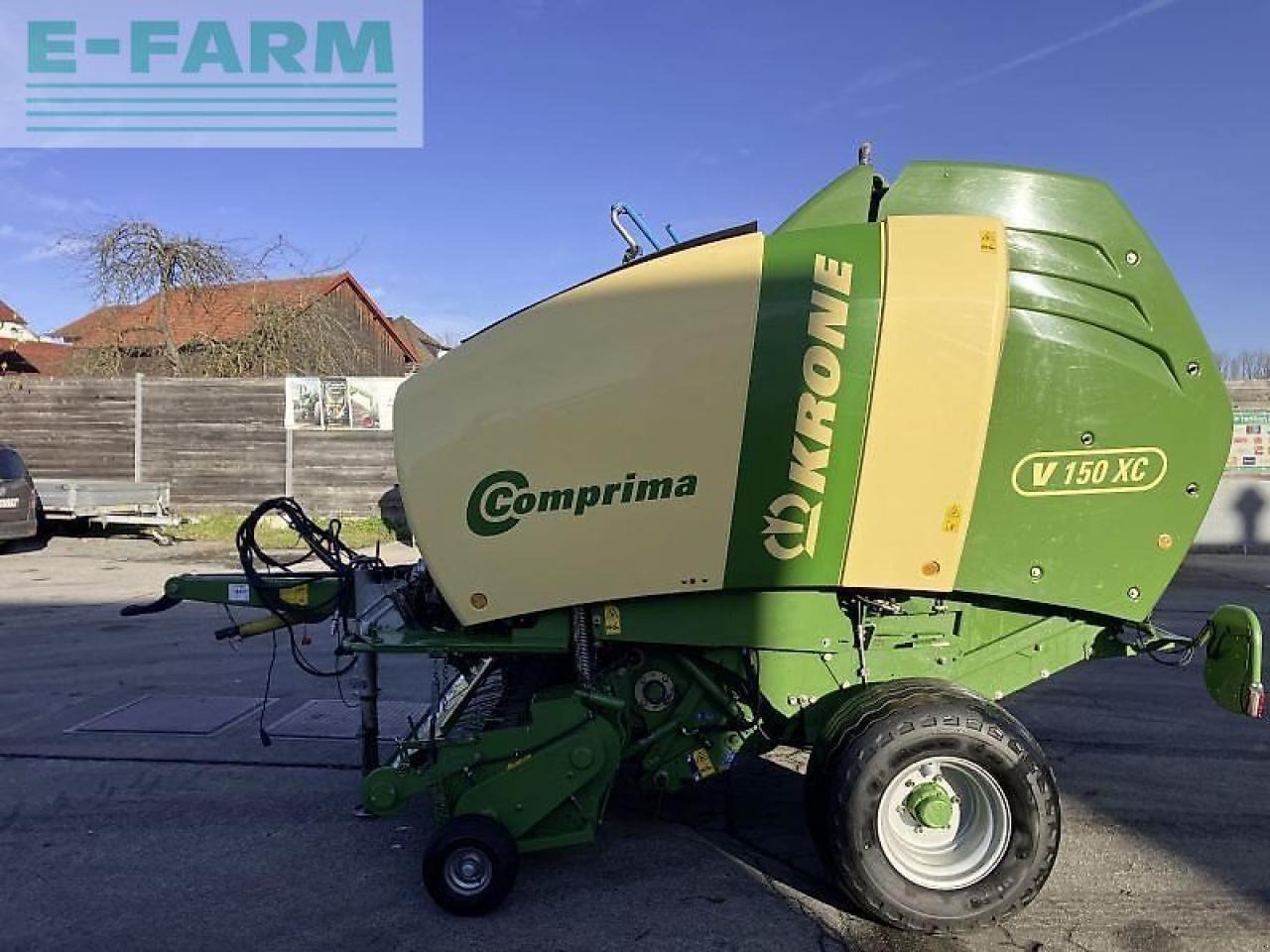 Krone comprima v150 - Stačiakampių ryšulių presas: foto 2 Krone comprima v150 - Stačiakampių ryšulių presas: foto 2