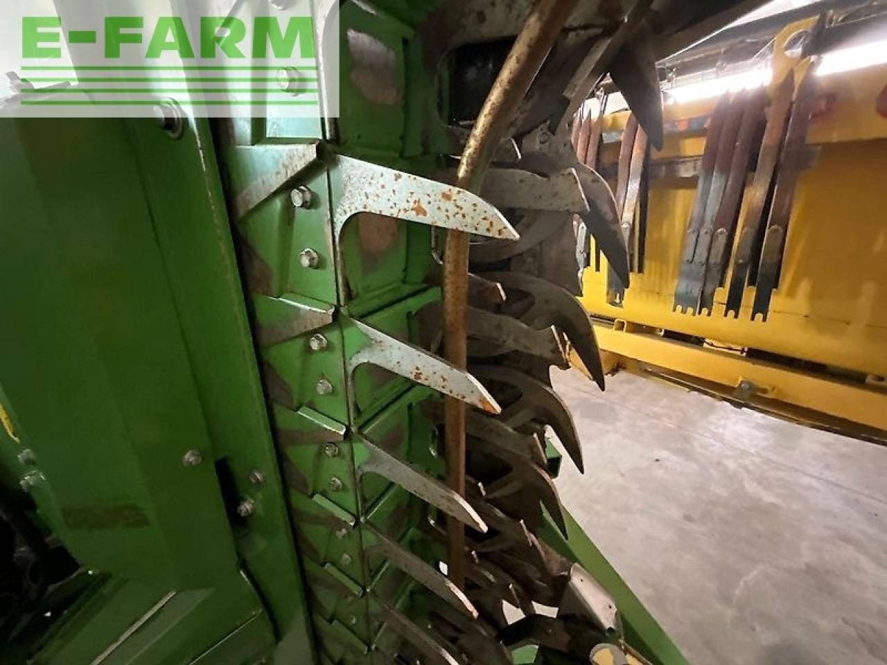Krone easy collect 600-2 - Kukurūzų pjaunamoji: foto 5 Krone easy collect 600-2 - Kukurūzų pjaunamoji: foto 5