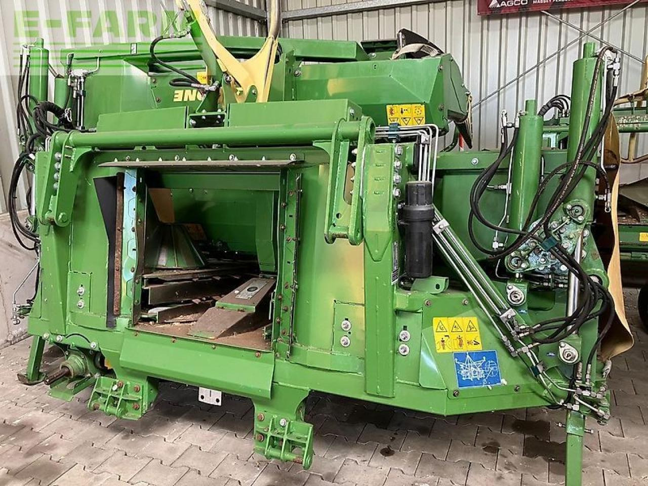 Krone easycollect 750-3 - Įranga už pašarų kombainai: foto 1 Krone easycollect 750-3 - Įranga už pašarų kombainai: foto 1