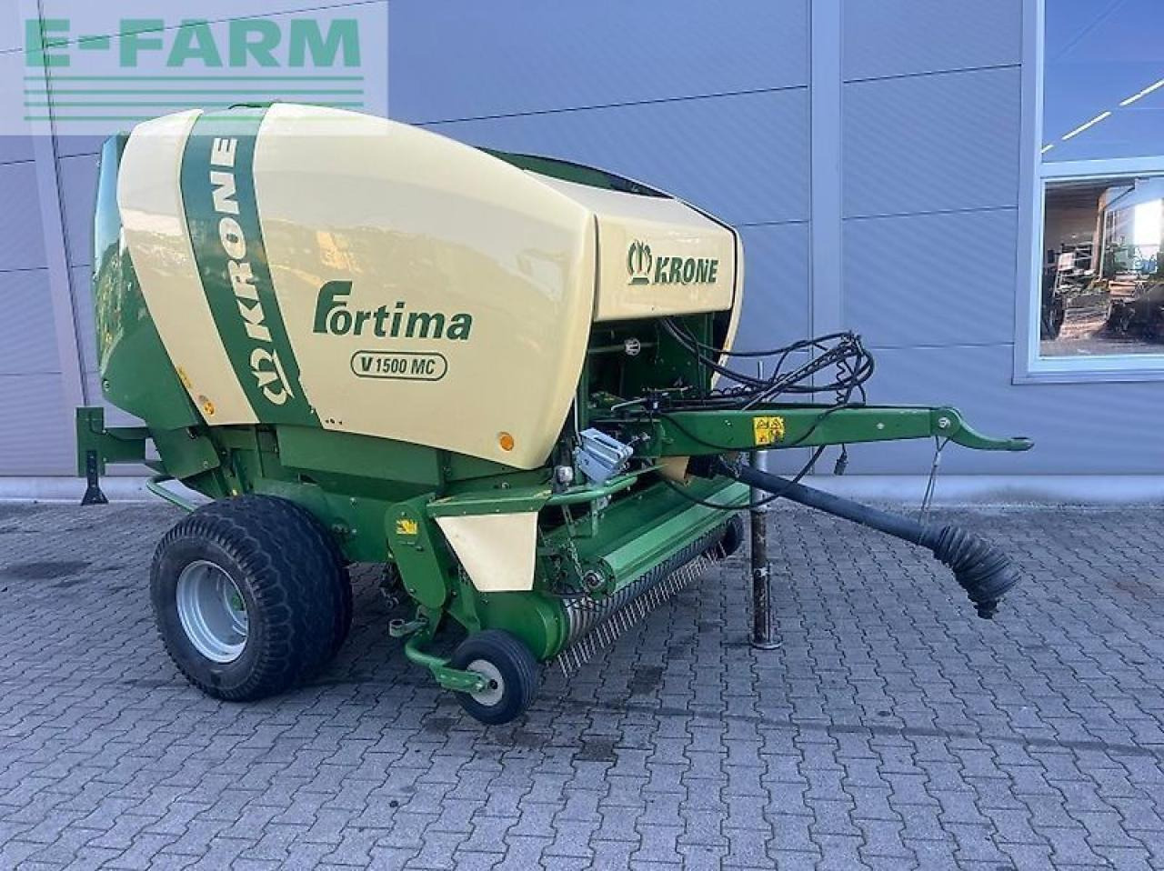 Krone fortima v 1500 mc - Stačiakampių ryšulių presas: foto 1 Krone fortima v 1500 mc - Stačiakampių ryšulių presas: foto 1
