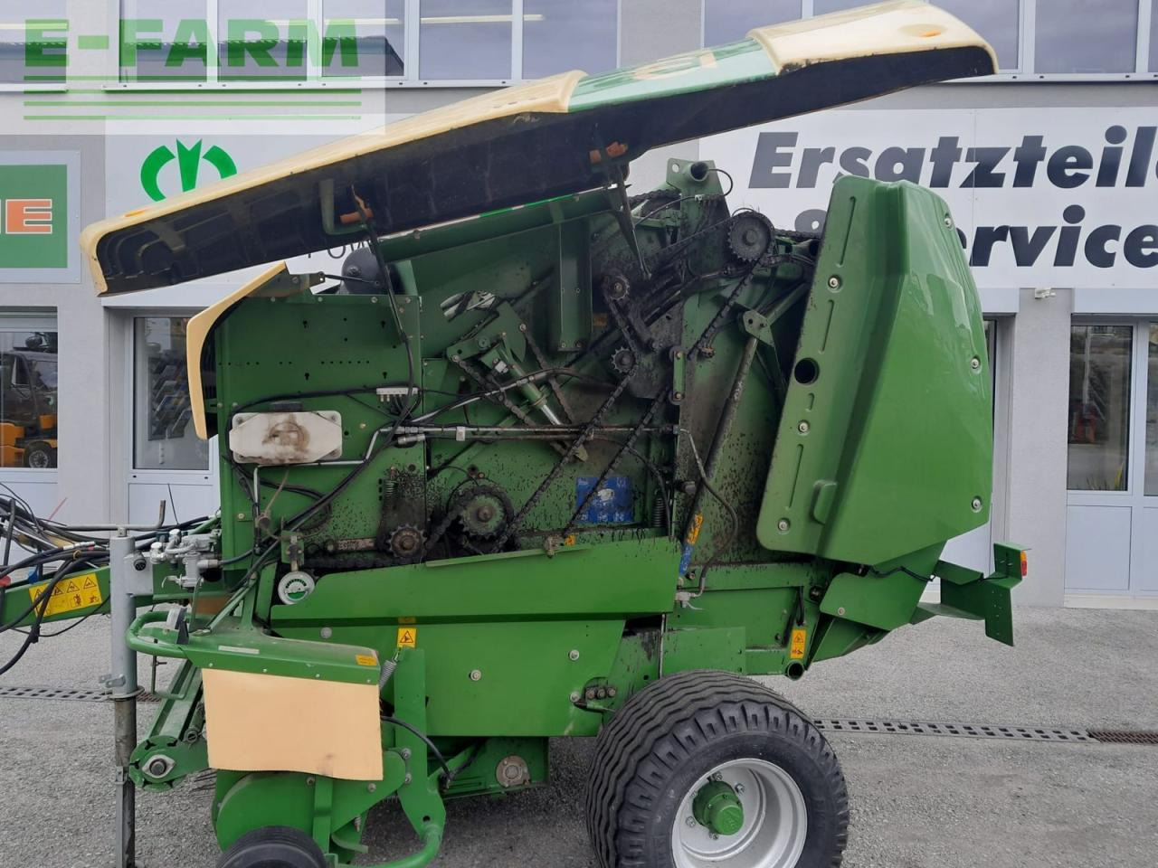 Krone fortima v 1500 multi cut 3.499 ballen - Stačiakampių ryšulių presas: foto 2 Krone fortima v 1500 multi cut 3.499 ballen - Stačiakampių ryšulių presas: foto 2