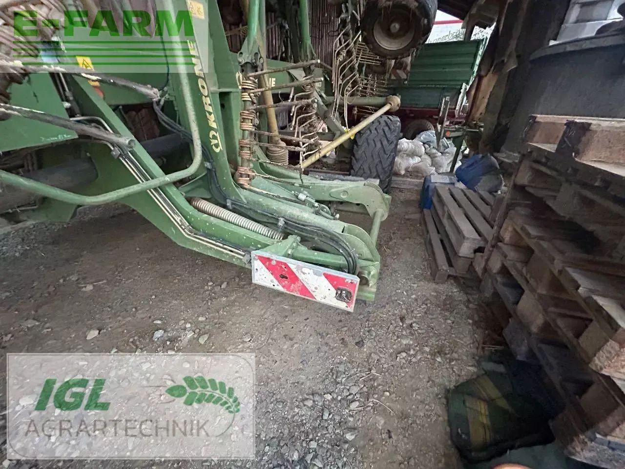 Krone swadro 1400 - Šieno grėblys/ Vartytuvas: foto 5 Krone swadro 1400 - Šieno grėblys/ Vartytuvas: foto 5