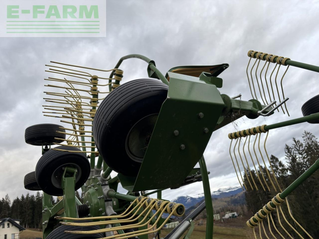 Krone swadro ts 620 - Šieno grėblys/ Vartytuvas: foto 3 Krone swadro ts 620 - Šieno grėblys/ Vartytuvas: foto 3