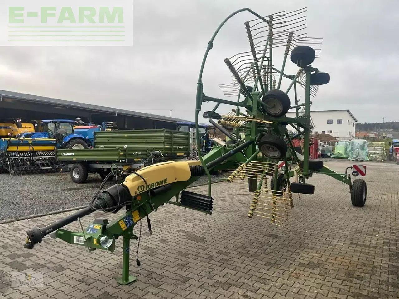 Krone swadro ts 740 - Šieno grėblys/ Vartytuvas: foto 2 Krone swadro ts 740 - Šieno grėblys/ Vartytuvas: foto 2