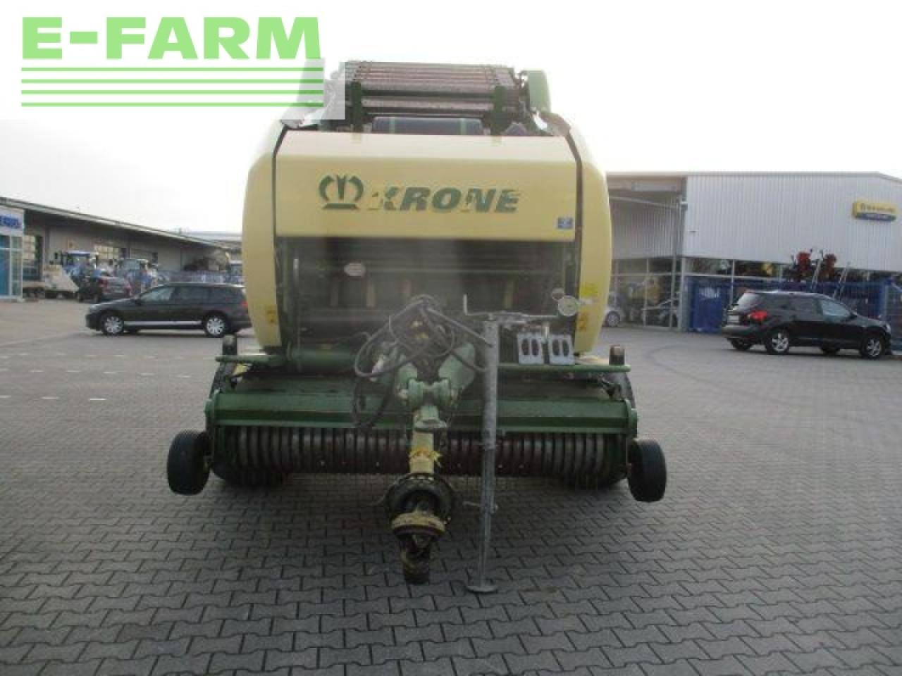 Krone v180 xc - Stačiakampių ryšulių presas: foto 3 Krone v180 xc - Stačiakampių ryšulių presas: foto 3