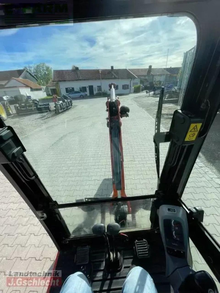 Kubota kx016-4 - Mini ekskavatorius: foto 5 Kubota kx016-4 - Mini ekskavatorius: foto 5