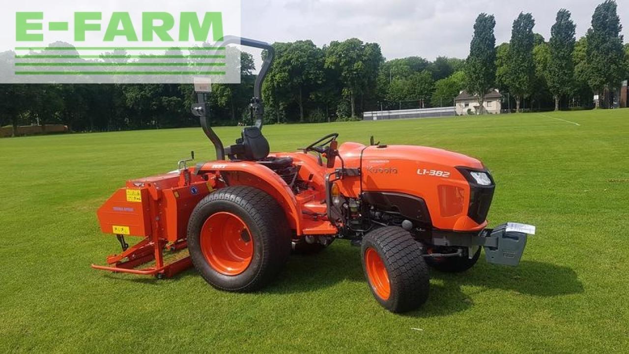 Kubota l1-382 hydrostat -turf bereifung - Traktorius: foto 5 Kubota l1-382 hydrostat -turf bereifung - Traktorius: foto 5