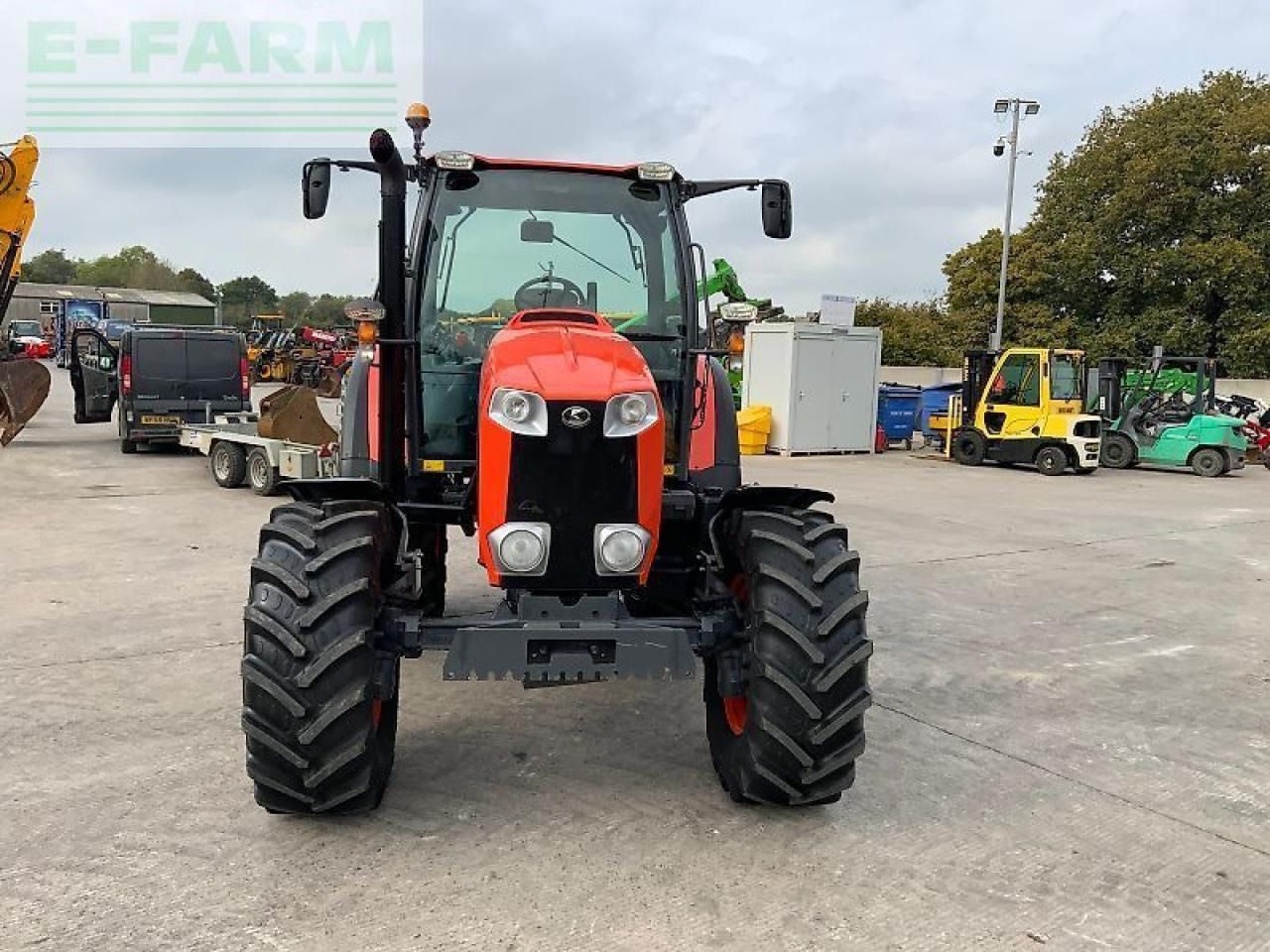 Kubota m135 gx tractor (st24279) - Traktorius: foto 3 Kubota m135 gx tractor (st24279) - Traktorius: foto 3