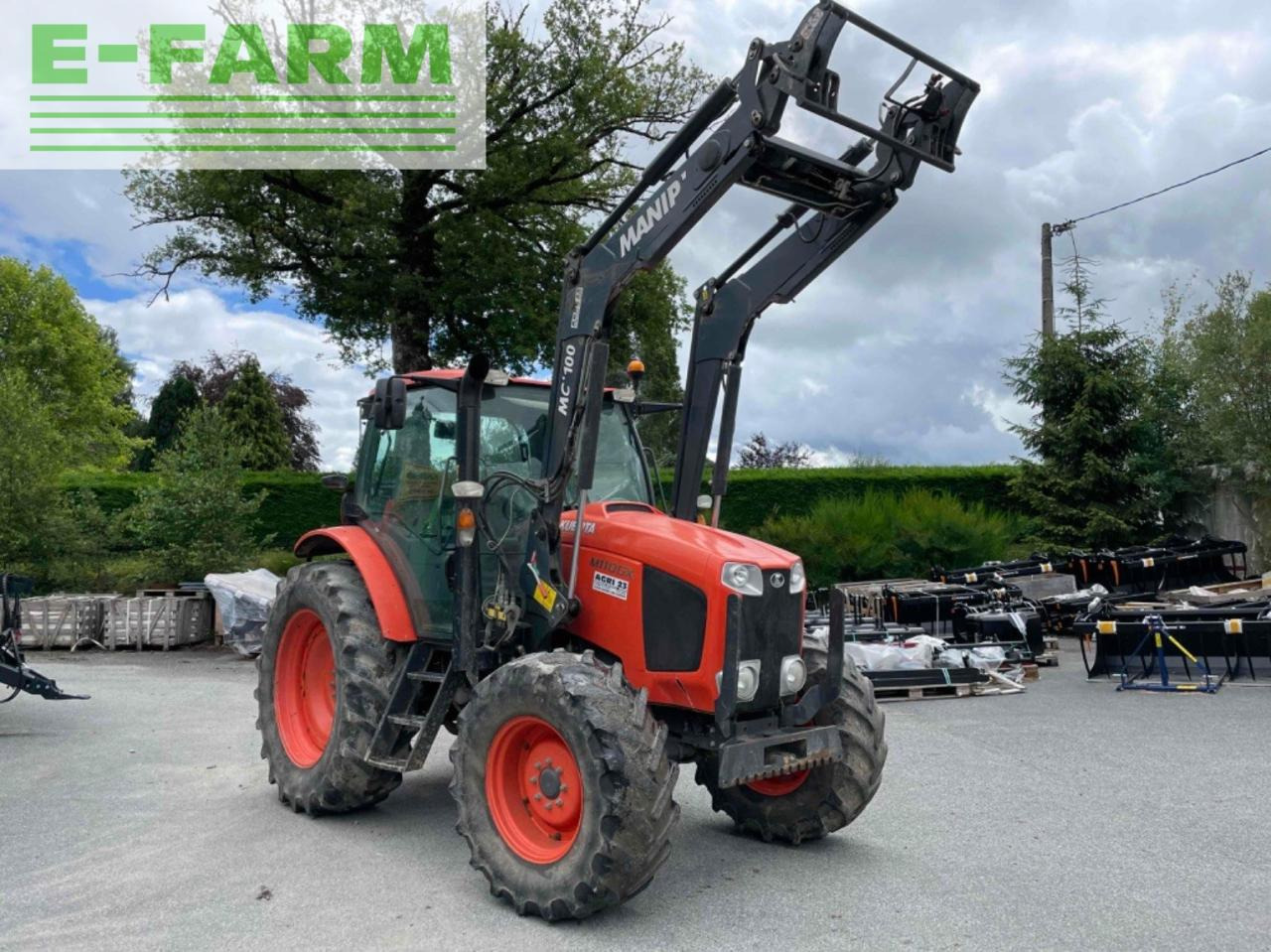 Kubota tracteur agricole m110gx kubota - Traktorius: foto 1 Kubota tracteur agricole m110gx kubota - Traktorius: foto 1