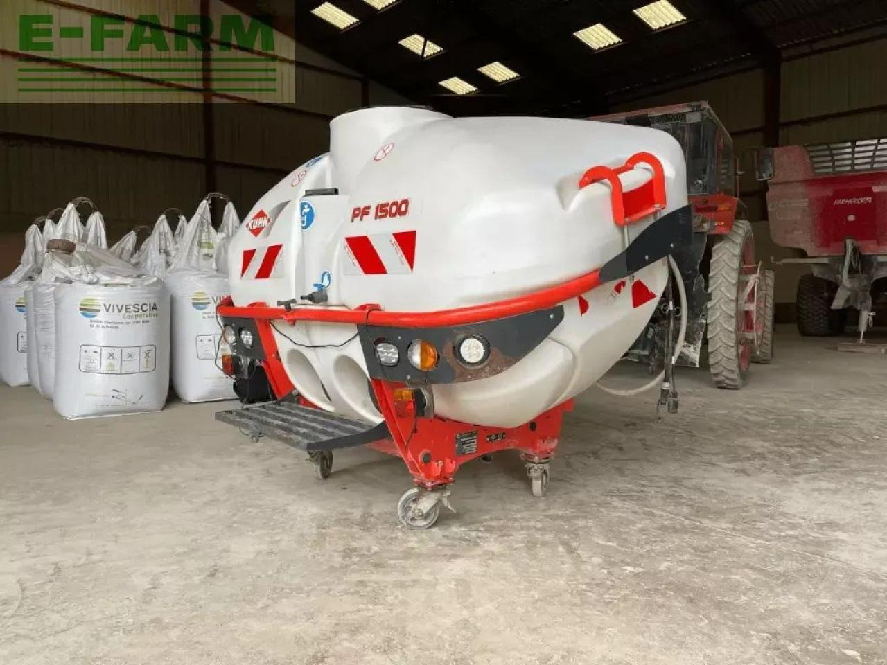 Kuhn altis 2002 - Prikabinamas purkštuvas: foto 2 Kuhn altis 2002 - Prikabinamas purkštuvas: foto 2