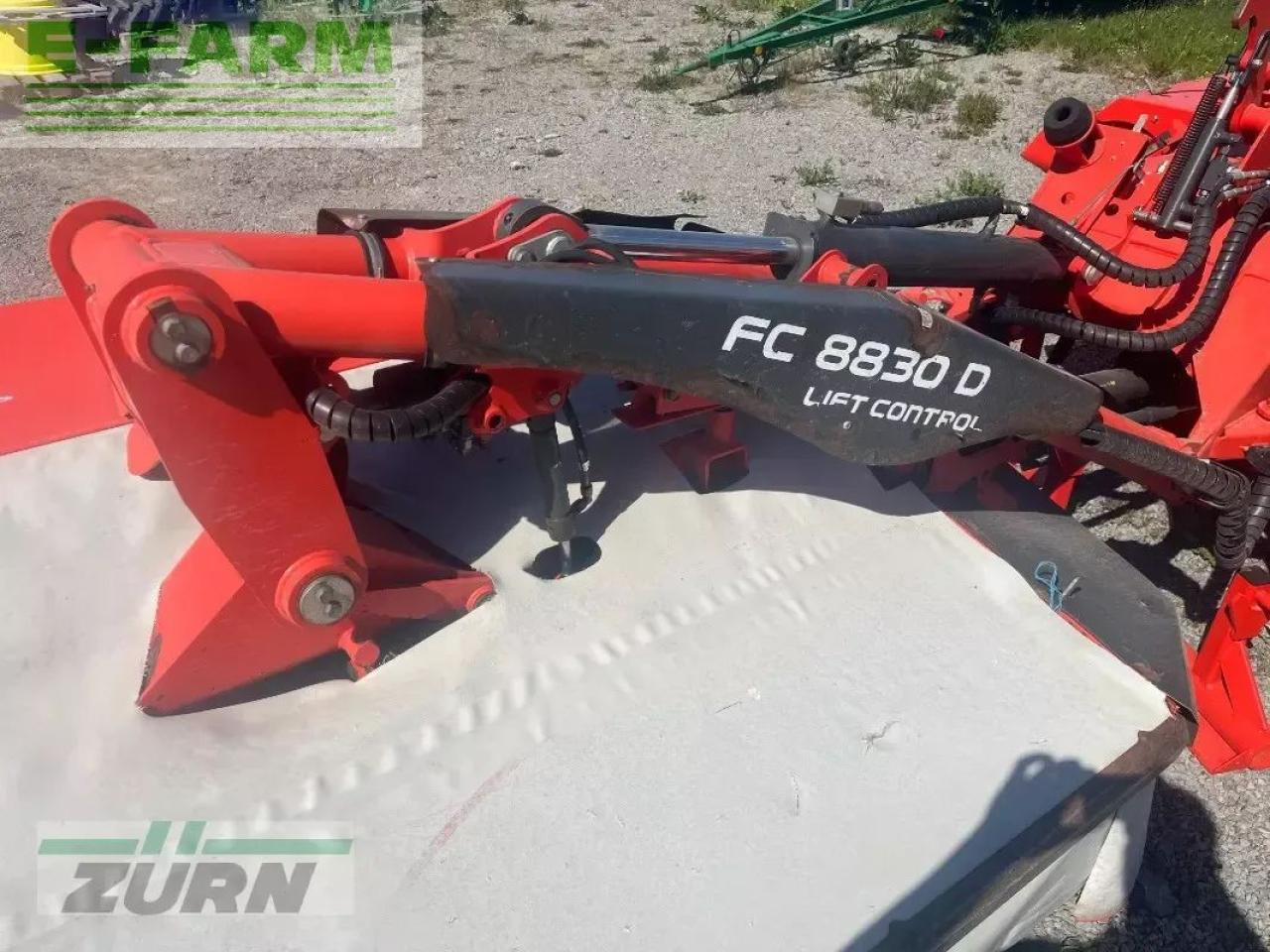 Kuhn fc 8830d-ff - Šienapjovė: foto 3 Kuhn fc 8830d-ff - Šienapjovė: foto 3