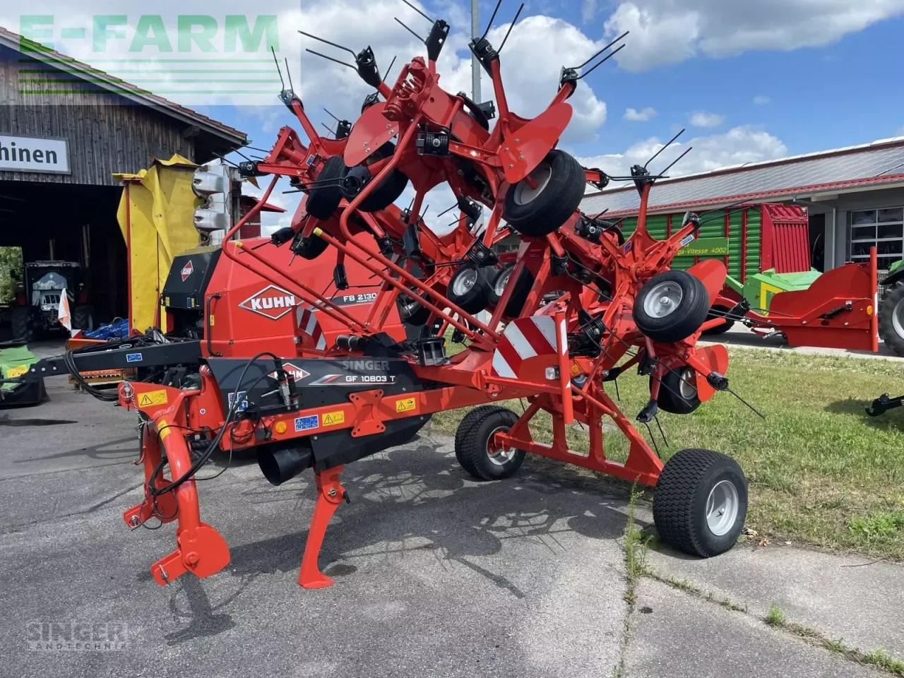 Kuhn gf 10803 t - Šieno grėblys/ Vartytuvas: foto 1 Kuhn gf 10803 t - Šieno grėblys/ Vartytuvas: foto 1
