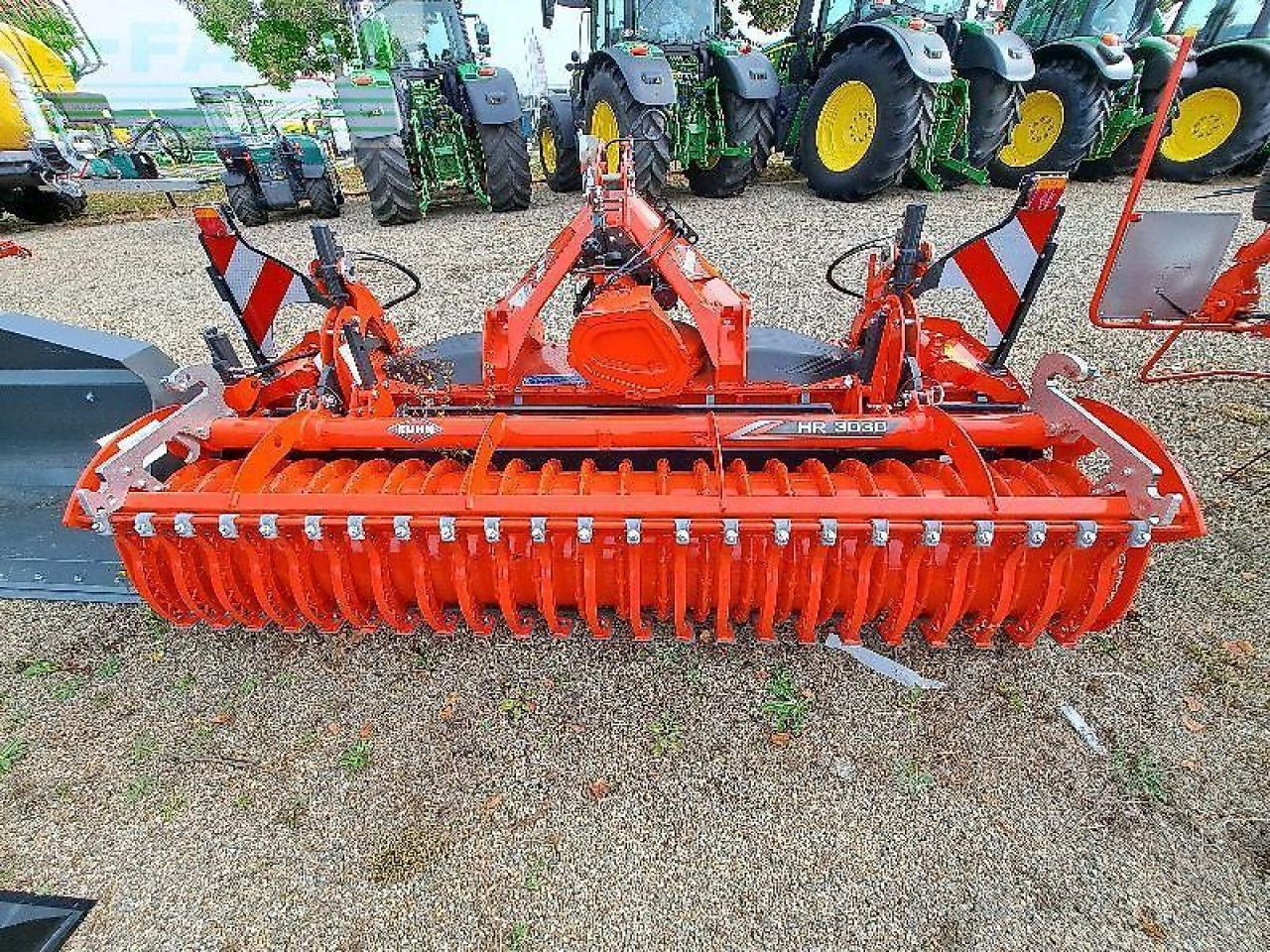 Kuhn hr3030 - Žemės dirbimo technika: foto 2 Kuhn hr3030 - Žemės dirbimo technika: foto 2