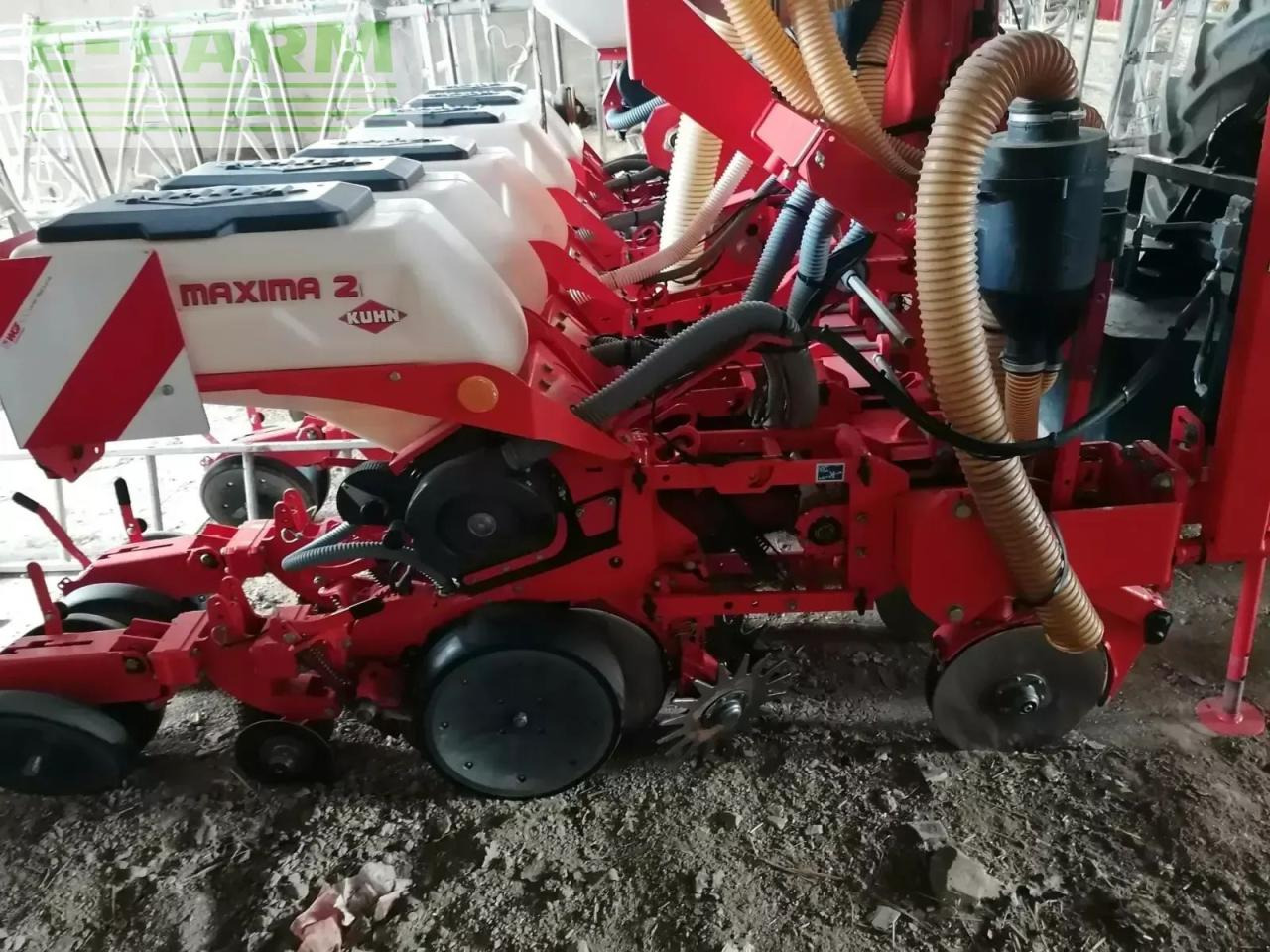 Kuhn maxima 2 - Tikslaus išsėjimo sėjamoji: foto 4 Kuhn maxima 2 - Tikslaus išsėjimo sėjamoji: foto 4