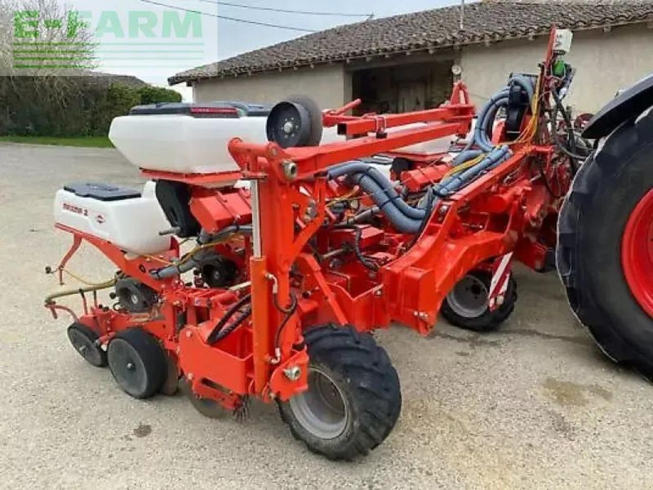 Kuhn maxima 2 - Tikslaus išsėjimo sėjamoji: foto 5 Kuhn maxima 2 - Tikslaus išsėjimo sėjamoji: foto 5