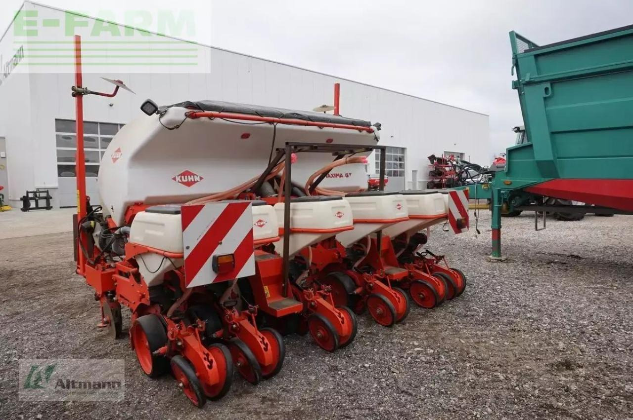 Kuhn maxima gt 6rhg - Tikslaus išsėjimo sėjamoji: foto 2 Kuhn maxima gt 6rhg - Tikslaus išsėjimo sėjamoji: foto 2