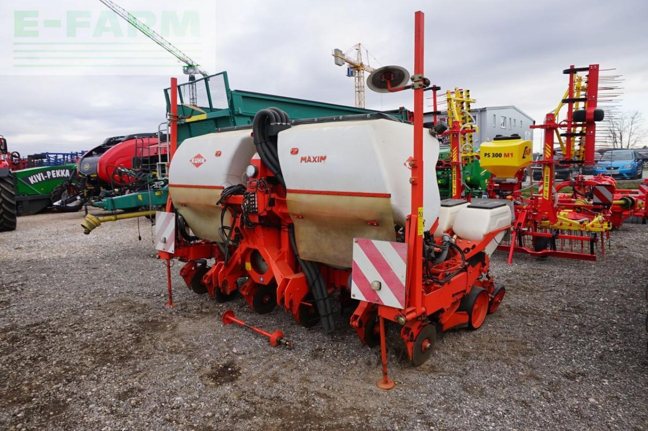 Kuhn maxima gt 6rhg - Tikslaus išsėjimo sėjamoji: foto 1 Kuhn maxima gt 6rhg - Tikslaus išsėjimo sėjamoji: foto 1