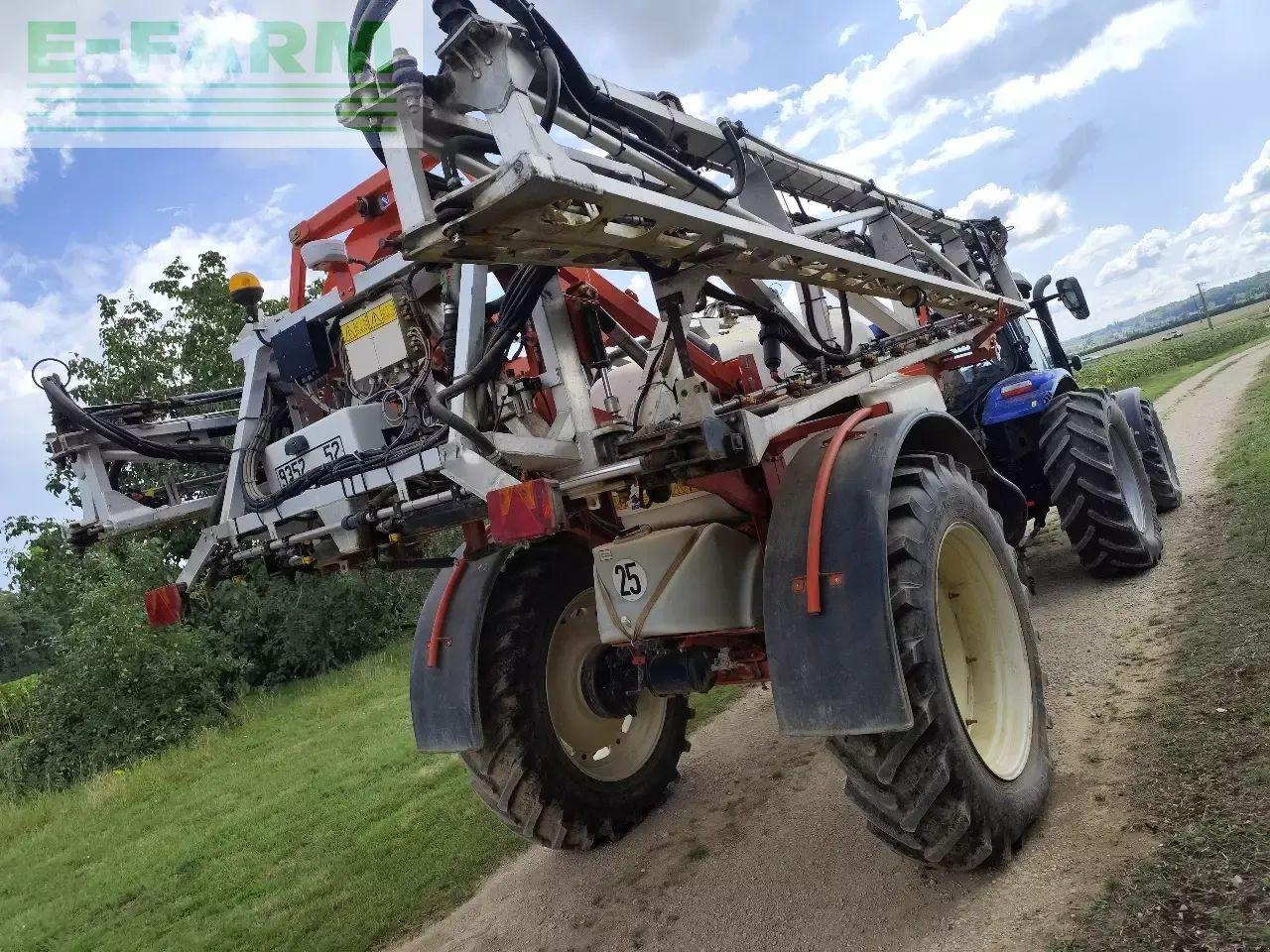 Kuhn metris 4100 - Prikabinamas purkštuvas: foto 3 Kuhn metris 4100 - Prikabinamas purkštuvas: foto 3