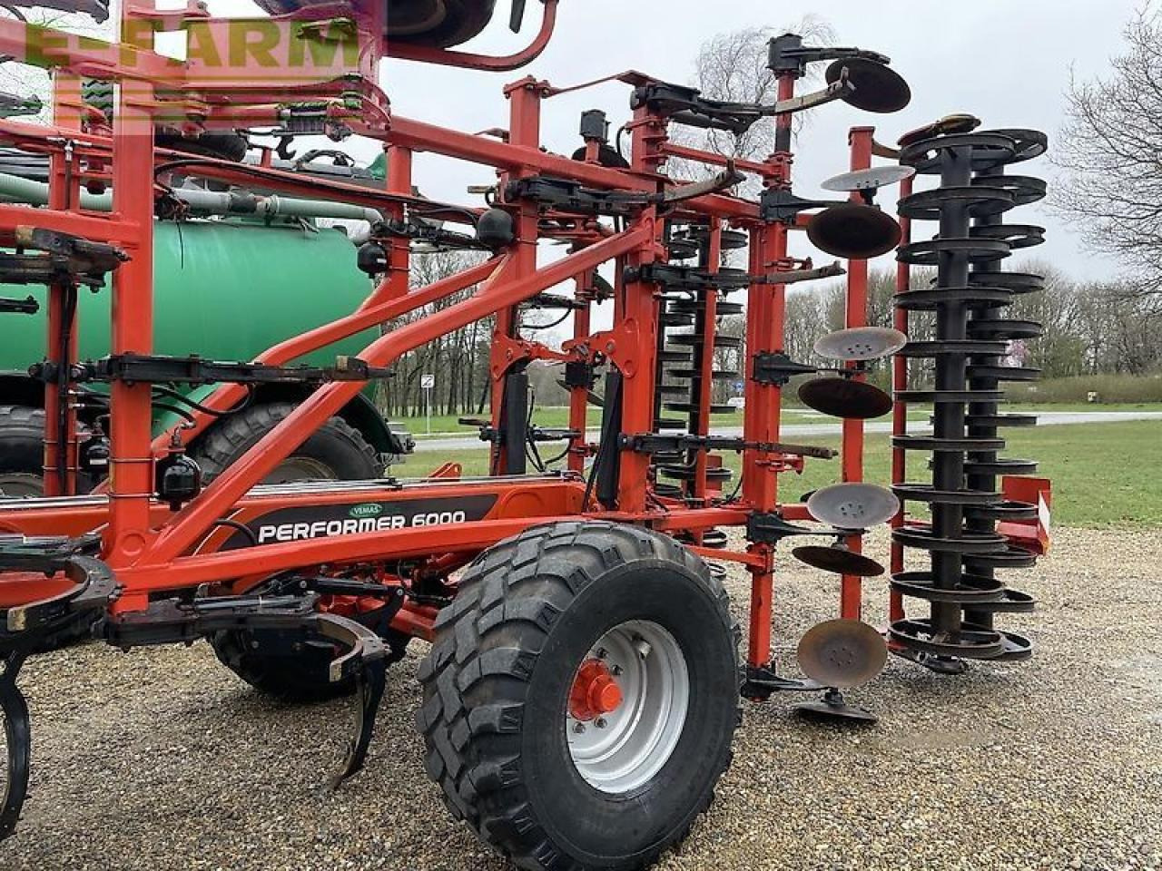 Kuhn performer 6000 - Kombinuota sėjamoji: foto 4 Kuhn performer 6000 - Kombinuota sėjamoji: foto 4
