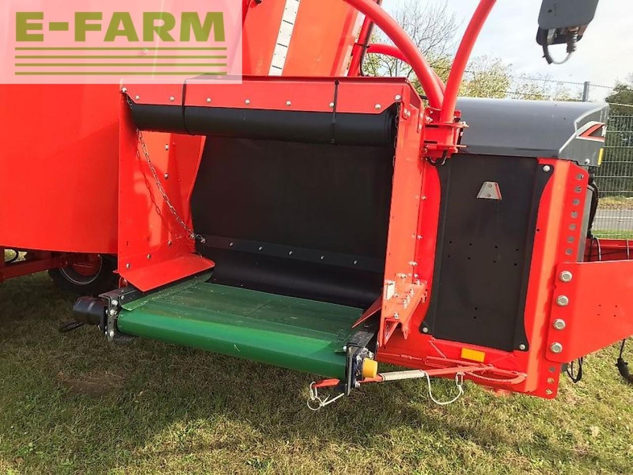 Kuhn profile 14.2 cs compact - Pašarų maišytuvas: foto 4 Kuhn profile 14.2 cs compact - Pašarų maišytuvas: foto 4