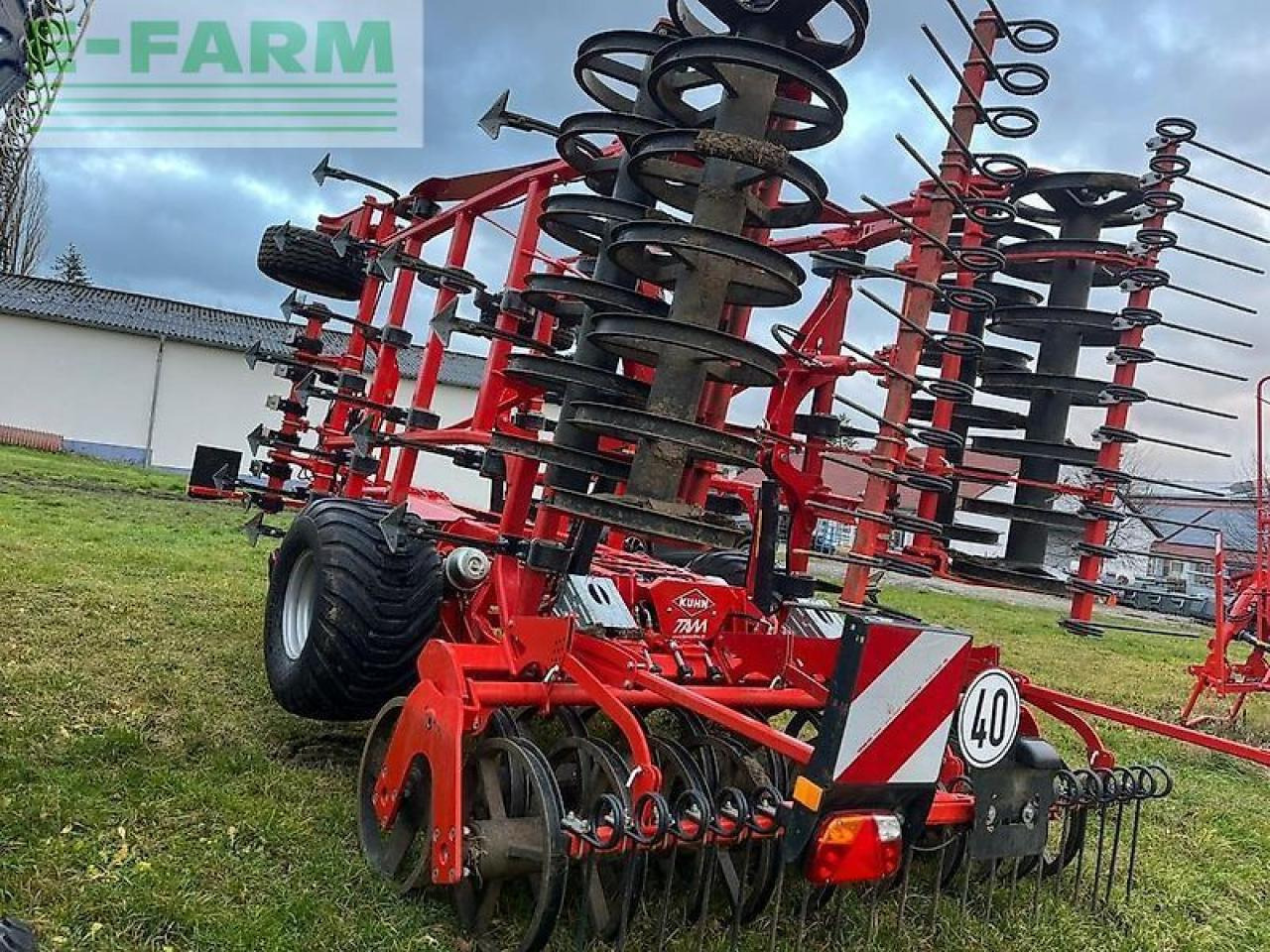 Kuhn prolander 6000 grubber saatbettbereitung federzinken - Kultivatorius: foto 4 Kuhn prolander 6000 grubber saatbettbereitung federzinken - Kultivatorius: foto 4