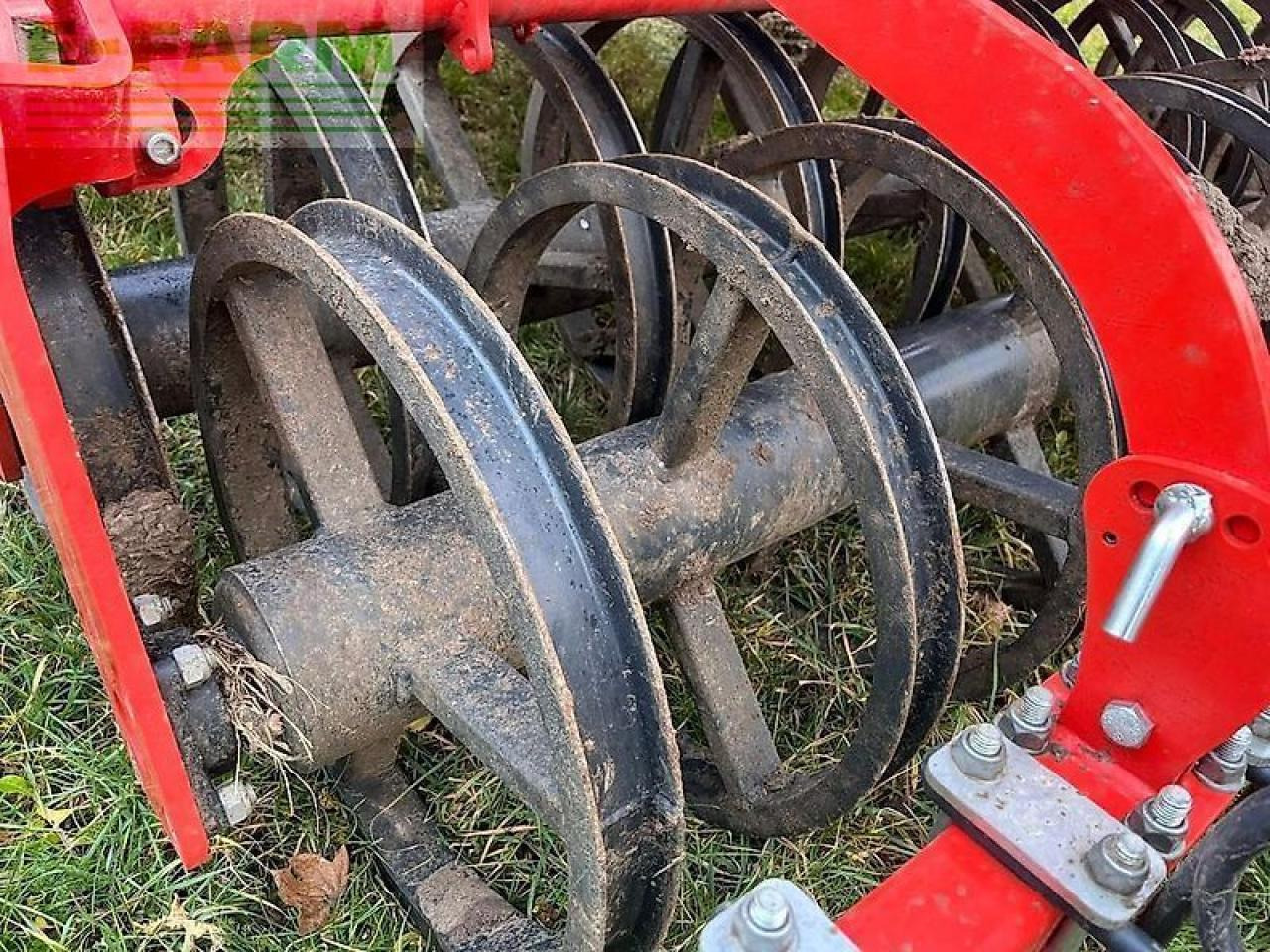 Kuhn prolander 6000 grubber saatbettbereitung federzinken - Kultivatorius: foto 3 Kuhn prolander 6000 grubber saatbettbereitung federzinken - Kultivatorius: foto 3