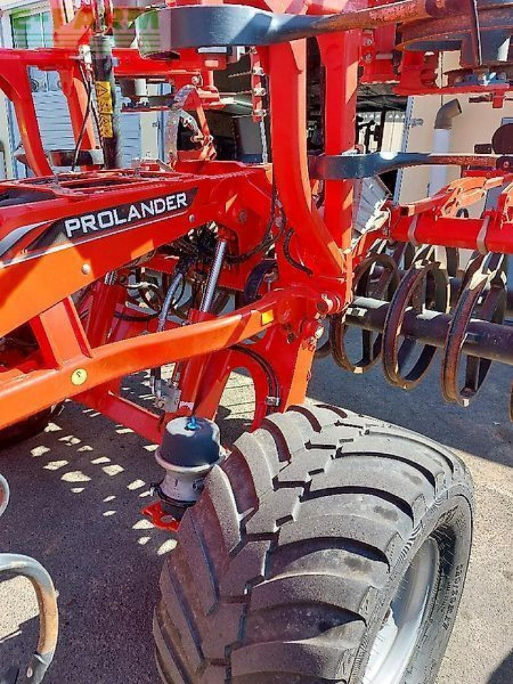 Kuhn prolander 7500 mit upgrade der zusätzl. stützrad - Kombinuota sėjamoji: foto 4 Kuhn prolander 7500 mit upgrade der zusätzl. stützrad - Kombinuota sėjamoji: foto 4