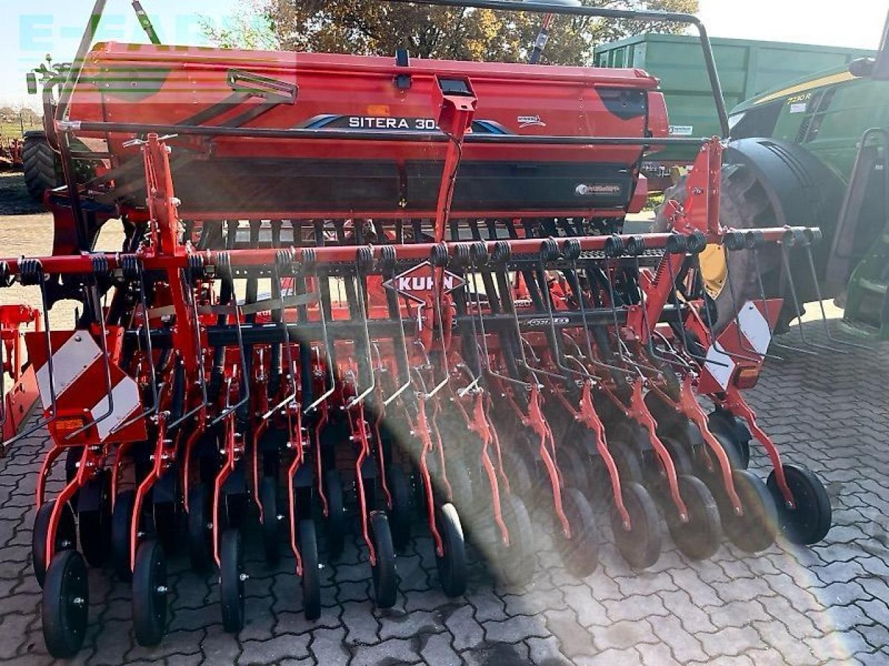 Kuhn sitera 3030 24e - Sėjamoji: foto 5 Kuhn sitera 3030 24e - Sėjamoji: foto 5