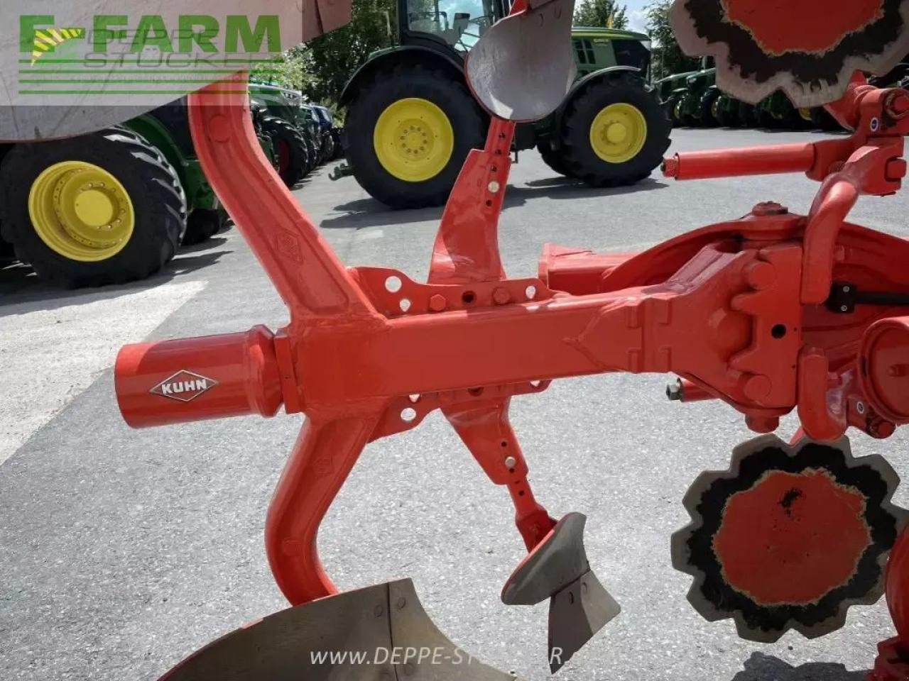 Kuhn v master l5 - Plūgas: foto 4 Kuhn v master l5 - Plūgas: foto 4