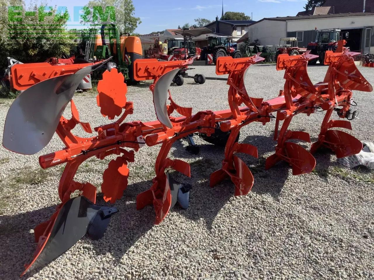 Kuhn vari master 123 5 nsh - Plūgas: foto 1 Kuhn vari master 123 5 nsh - Plūgas: foto 1