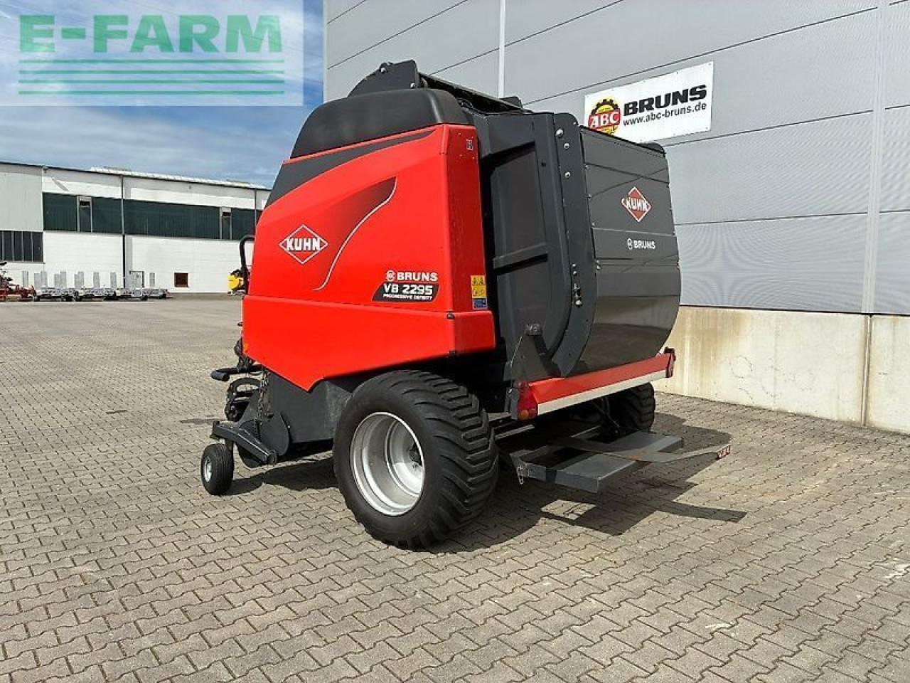 Kuhn vb 2295 oc 23 - Stačiakampių ryšulių presas: foto 3 Kuhn vb 2295 oc 23 - Stačiakampių ryšulių presas: foto 3