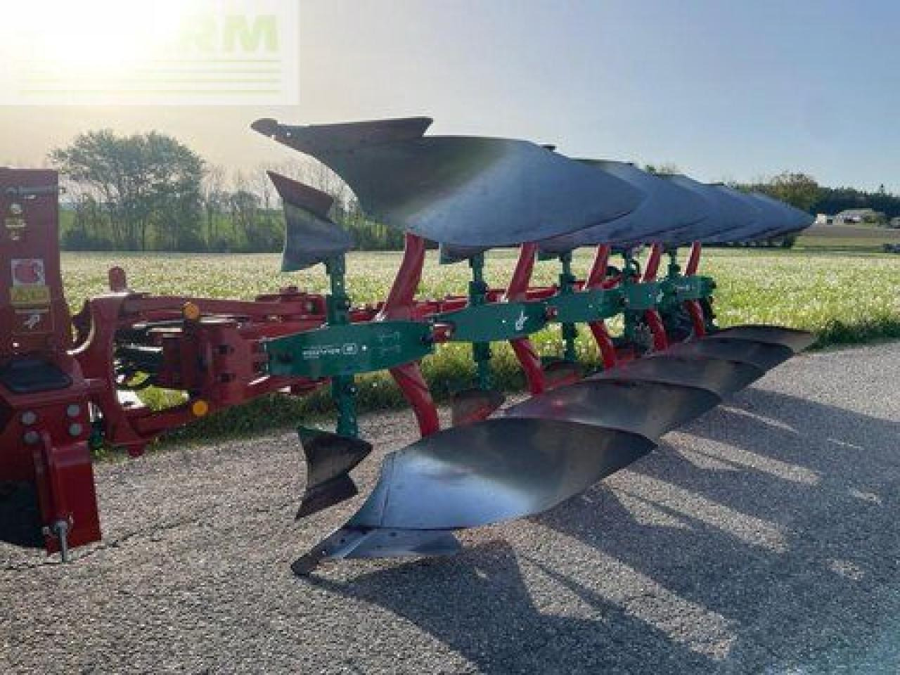Kverneland 2501s variomat i-plough - Plūgas: foto 4 Kverneland 2501s variomat i-plough - Plūgas: foto 4