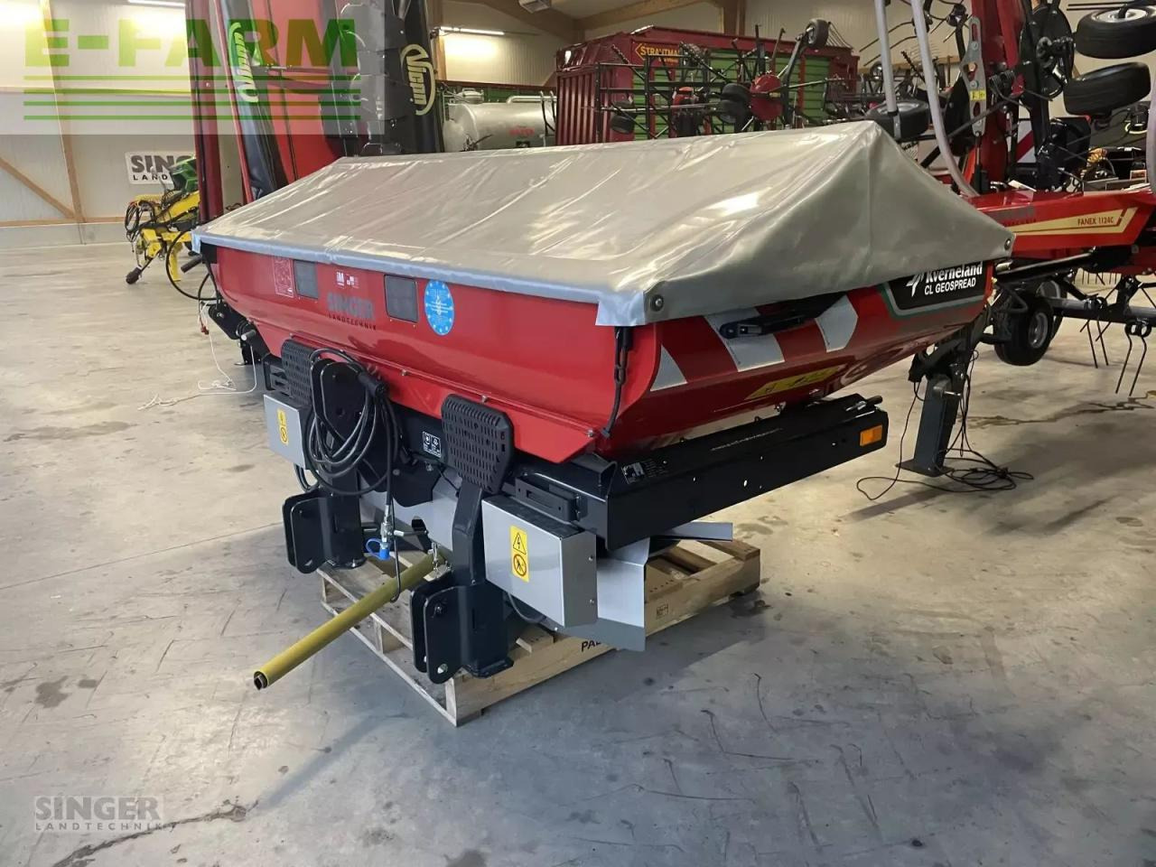 Kverneland exacta cl 1300 geospread - Trąšų barstytuvas: foto 4 Kverneland exacta cl 1300 geospread - Trąšų barstytuvas: foto 4